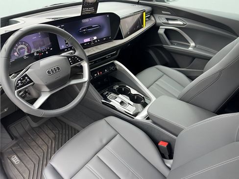 New 2026 Audi Q5 Premium Plus AWD/4WD image 10