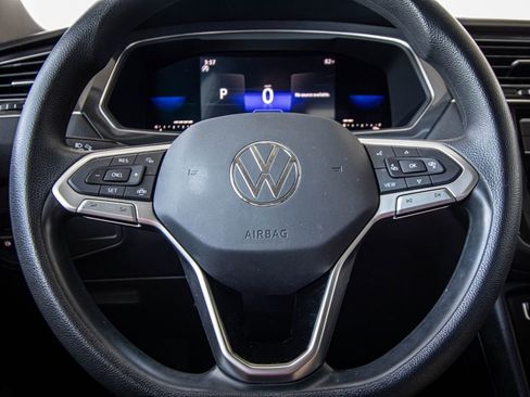 Used 2023 Volkswagen Tiguan S image 33