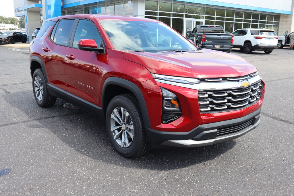 New 2027 Chevrolet Equinox LT FWD image 2