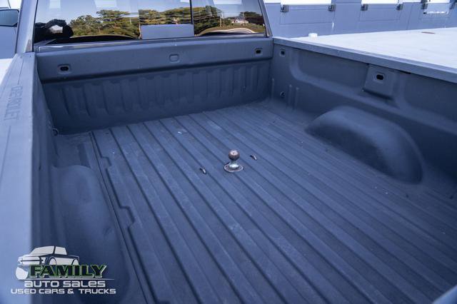 Used 2015 Chevrolet Silverado 2500 LTZ AWD/4WD image 16