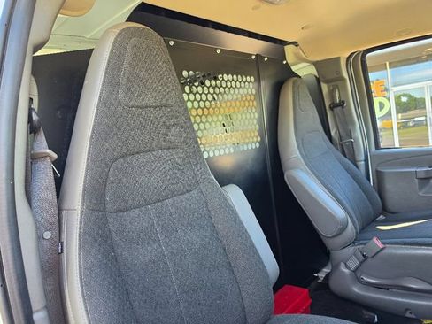 Used 2024 GMC Savana 2500 w/ Driver Convenience Package RWD image 14