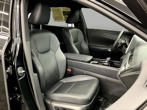 Used 2024 Lexus RX 350 FWD w/ Technology Package image 9