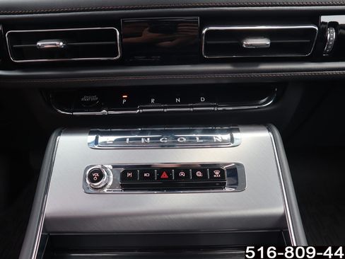 Used 2026 Lincoln Aviator AWD image 16
