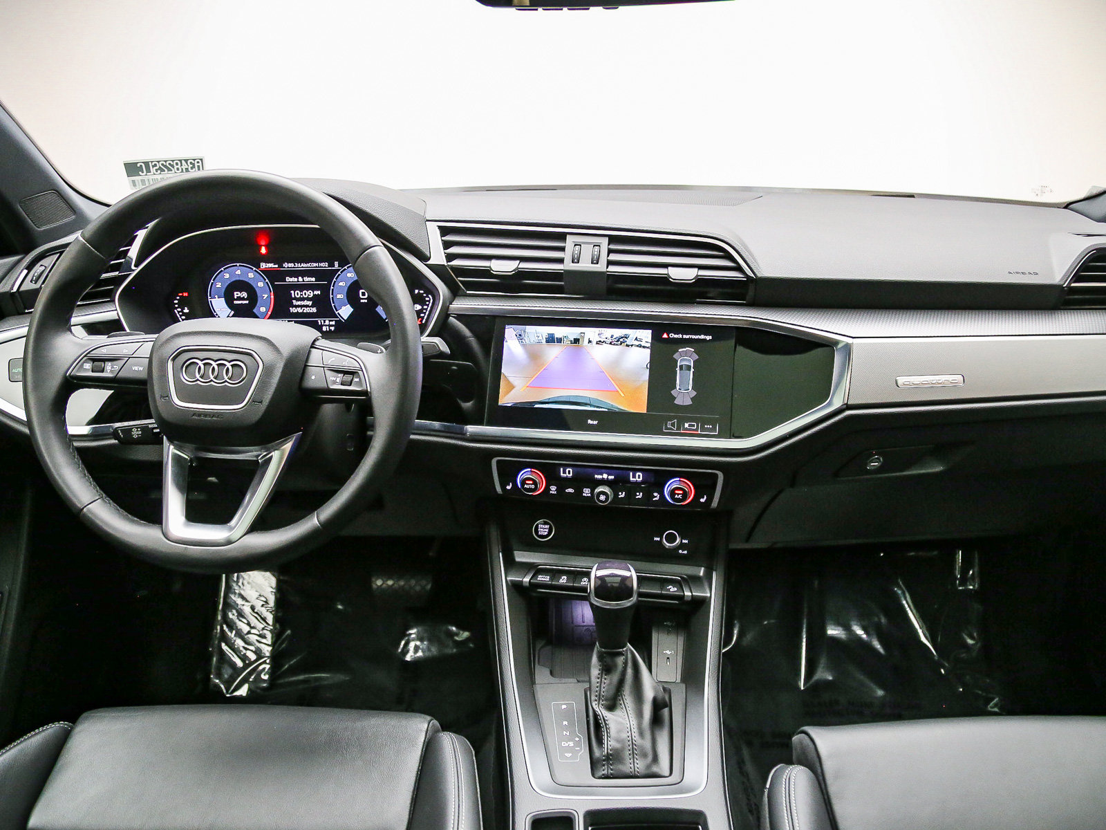 Certified 2025 Audi Q3 2.0T Premium w/ Convenience Package AWD/4WD image 13