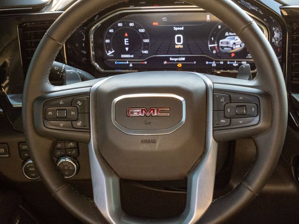 Used 2025 GMC Sierra 1500 SLT w/ SLT Premium Package AWD/4WD image 31
