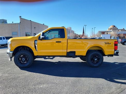 Used 2025 Ford F250 XL w/ 360-Degree Camera Package image 6