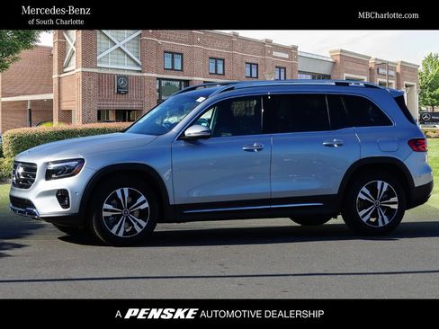 New 2026 Mercedes-Benz GLB 250 image 1