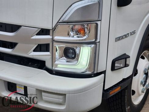 New 2025 Chevrolet Low Cab Forward 5500XG RWD image 17