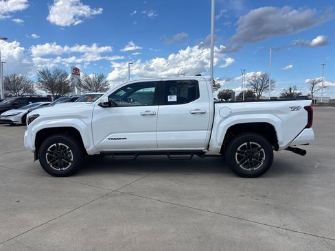 New 2026 Toyota Tacoma TRD Sport image 2