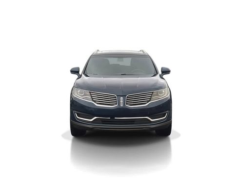 Used 2017 Lincoln MKX Reserve w/ Lincoln MKX Climate Package image 3