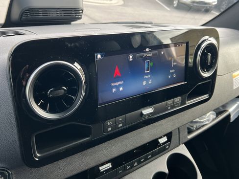 New 2025 Mercedes-Benz Sprinter 2500 image 27