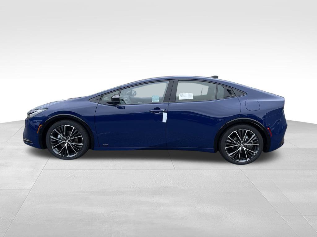 New 2027 Toyota Prius Limited w/ Limited Premium Package AWD/4WD image 2