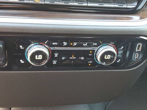 Used 2025 GMC Sierra 1500 SLT RWD image 24