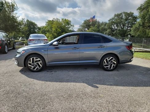 Used 2024 Volkswagen Jetta SEL FWD image 8