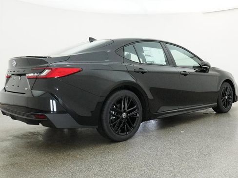 New 2026 Toyota Camry SE FWD image 28