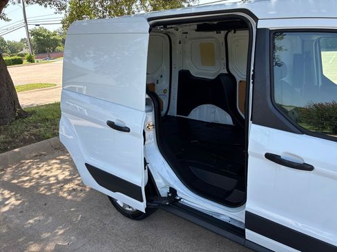 Used 2015 Ford Transit Connect XL FWD image 38