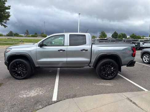 Used 2024 Chevrolet Colorado Trail Boss w/ Advanced Trailering Package AWD/4WD image 6