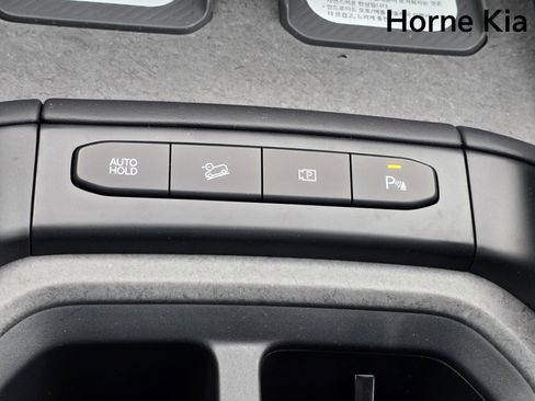 New 2027 Kia Telluride S image 17