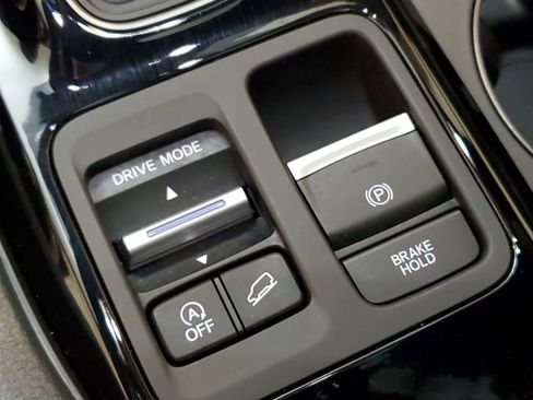 Used 2024 Honda Pilot TrailSport image 34