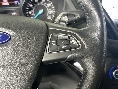 Used 2017 Ford Escape Titanium FWD image 26