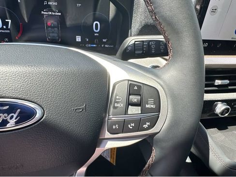 New 2026 Ford Explorer Active w/ Active Comfort Package RWD image 26
