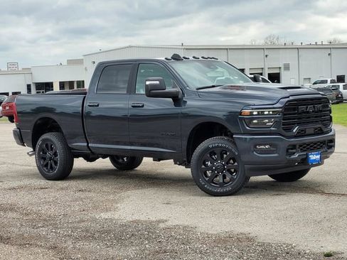New 2026 RAM 2500 Laramie w/ Night Edition AWD/4WD image 3