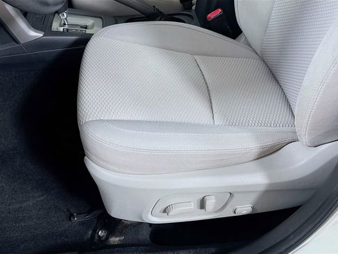 Used 2015 Subaru Forester 2.5i Premium image 22