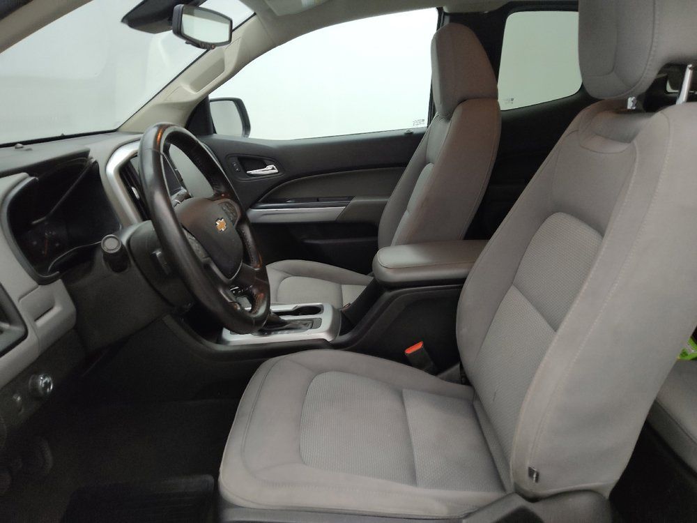 Used 2020 Chevrolet Colorado LT w/ Safety Package RWD image 17
