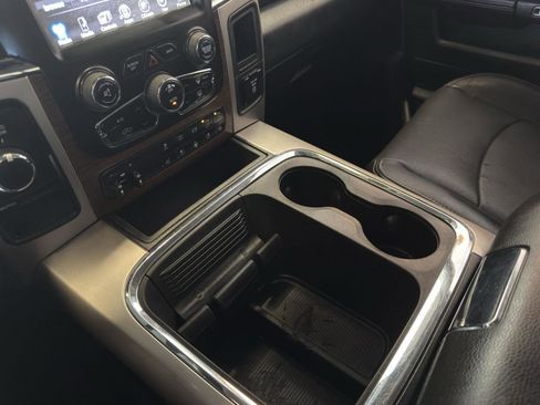 Used 2017 RAM 3500 Laramie w/ Convenience Group image 23