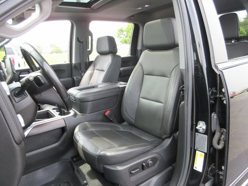 Used 2020 GMC Sierra 2500 SLT w/ SLT Premium Plus Package AWD/4WD image 23