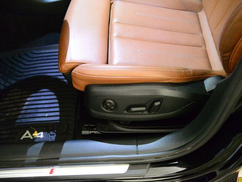 Used 2023 Audi A4 2.0T Premium Plus w/ Premium Plus Package image 24