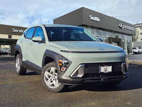 New 2026 Hyundai Kona SE image 1