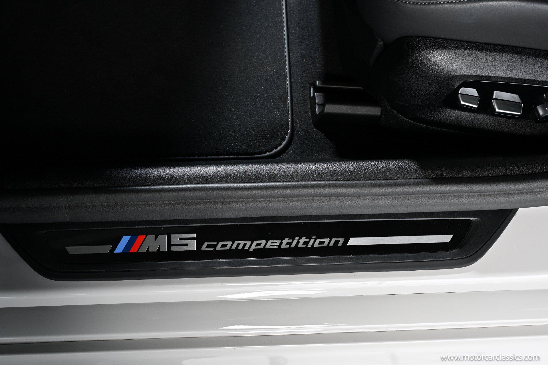 Used 2021 BMW M5 w/ Competition Package AWD/4WD image 38