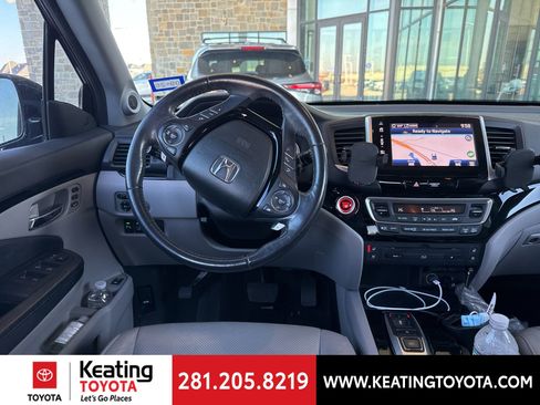 Used 2017 Honda Pilot Elite image 9
