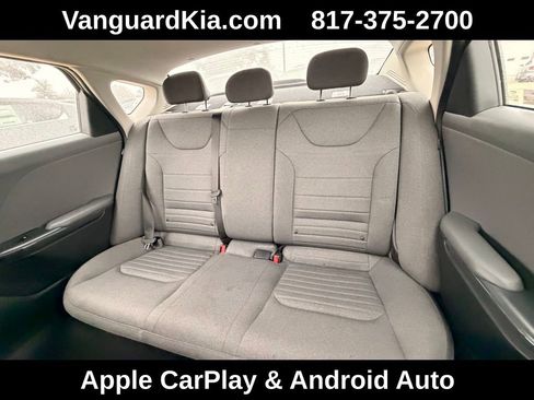 Used 2025 Kia K4 EX image 23