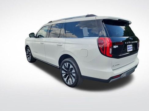 New 2025 Ford Expedition Platinum w/ Driver's Package image 3