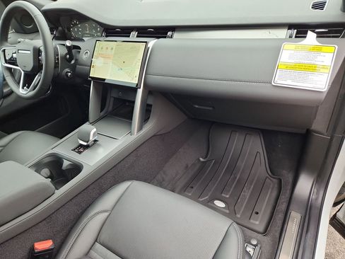 New 2026 Land Rover Discovery Sport Landmark AWD/4WD image 28