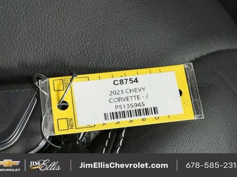 Used 2023 Chevrolet Corvette Stingray w/ Z51 Performance Package image 34