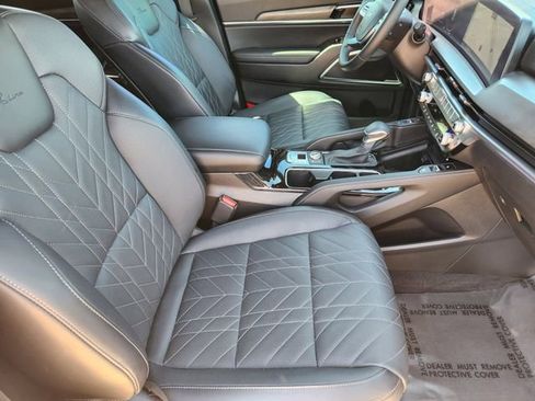 Used 2025 Kia Telluride SX Prestige X-Line image 14