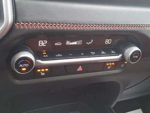 Used 2024 MAZDA CX-50 AWD 2.5 Turbo w/ Cargo Package image 16