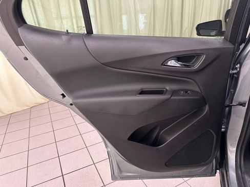 Certified 2024 Chevrolet Equinox LT image 34