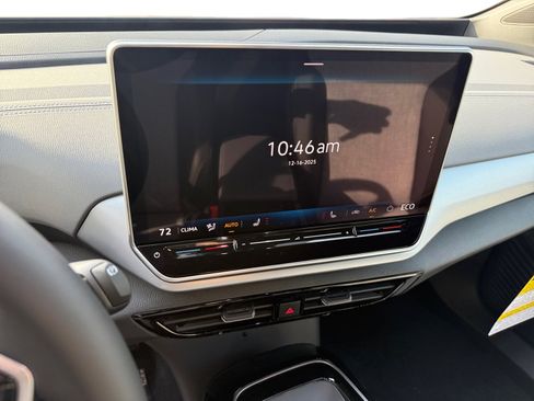 New 2026 Volkswagen ID.4 Pro image 12