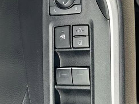 Certified 2025 Toyota RAV4 XLE image 22