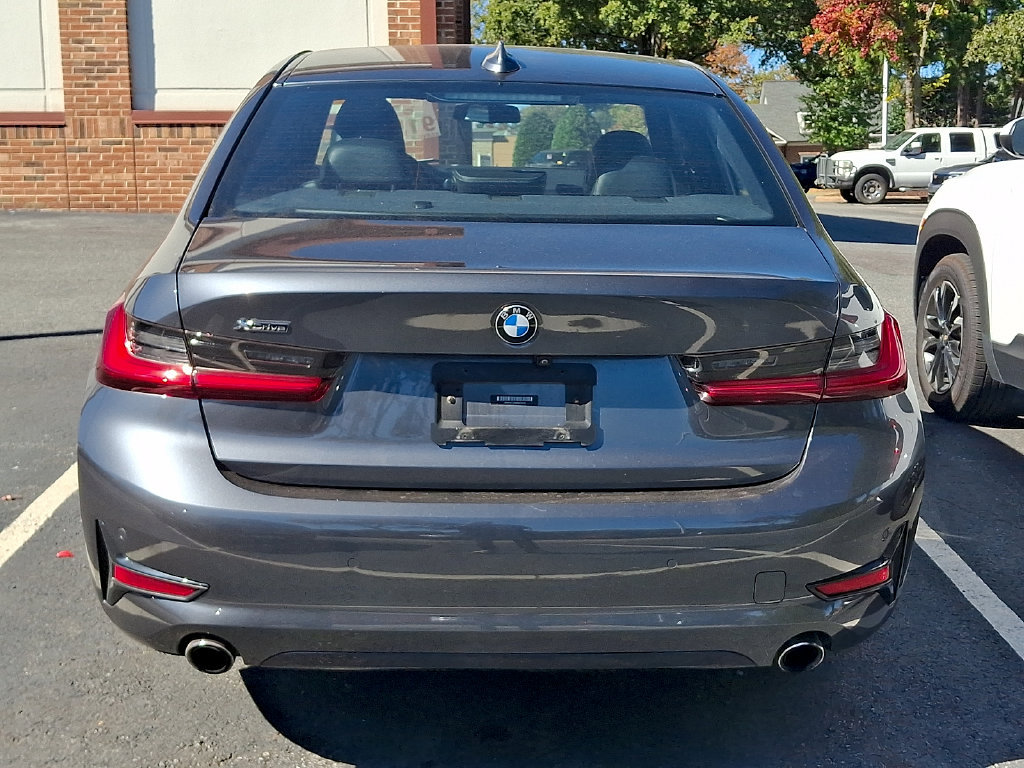 Used 2021 BMW 330i xDrive Sedan w/ Convenience Package AWD/4WD image 7