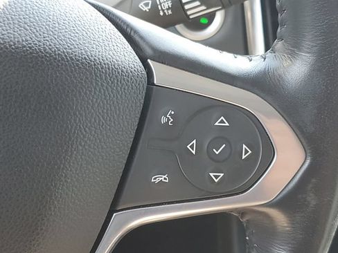 Certified 2021 Chevrolet Traverse LT FWD image 23