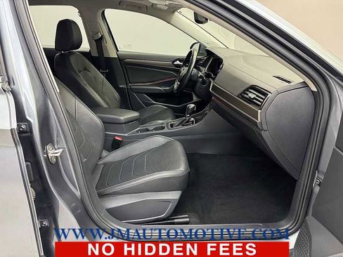 Used 2019 Volkswagen Jetta SEL Premium image 20