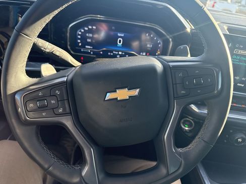 Used 2025 Chevrolet Silverado 1500 High Country w/ High Country Premium Package AWD/4WD image 13