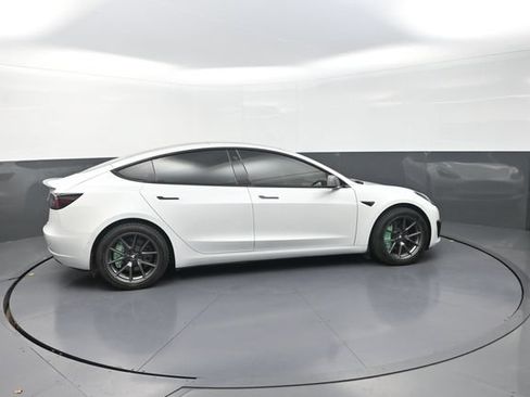 Used 2022 Tesla Model 3 Long Range AWD/4WD image 12