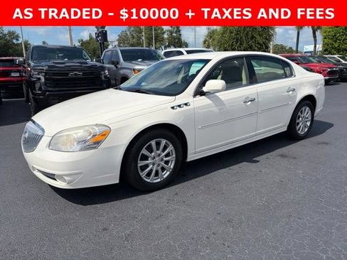 Used 2011 Buick Lucerne CXL w/ Driver Confidence Package FWD image 3