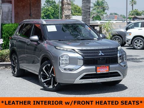 Used 2022 Mitsubishi Outlander SEL FWD image 2